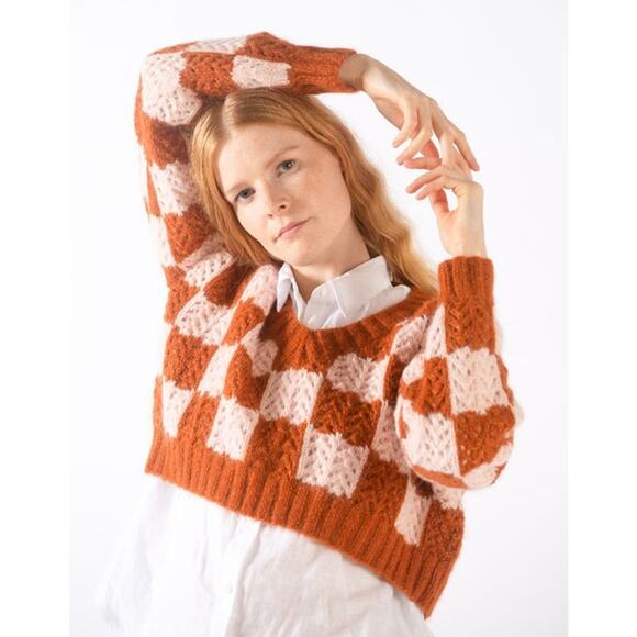 Wool and the Gang New Rules Crop Sweater - 1 Cinnamon Dust - Picture 1 of 3